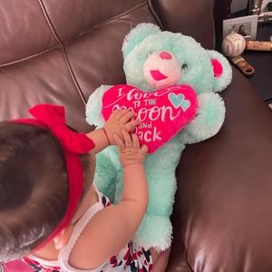 Meet your Posher, Anisia